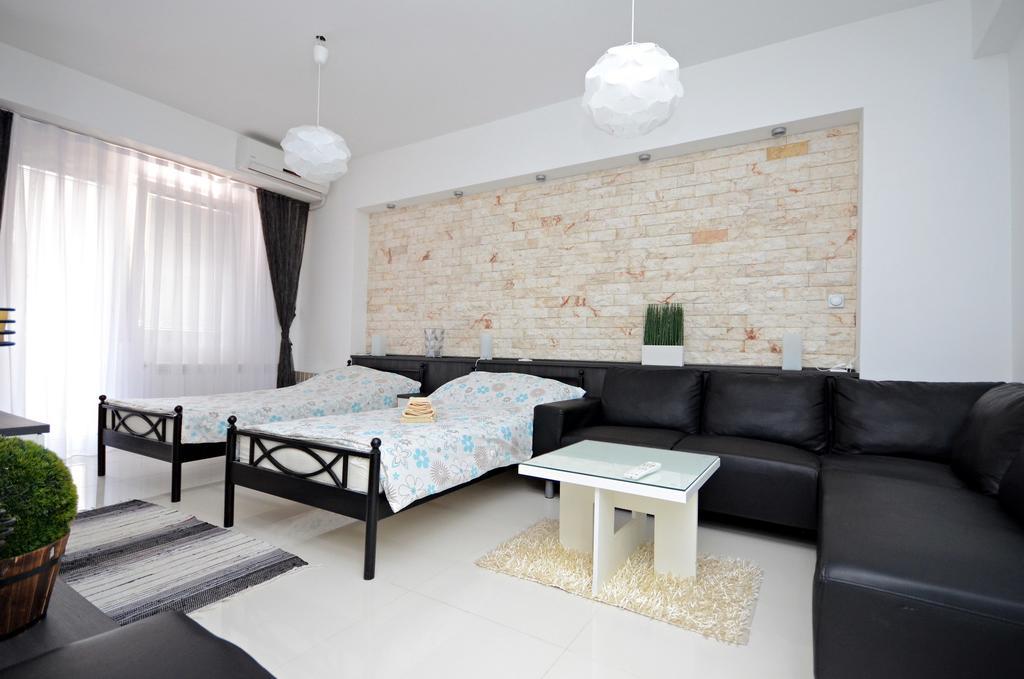ביטולה Aries Apartments מראה חיצוני תמונה