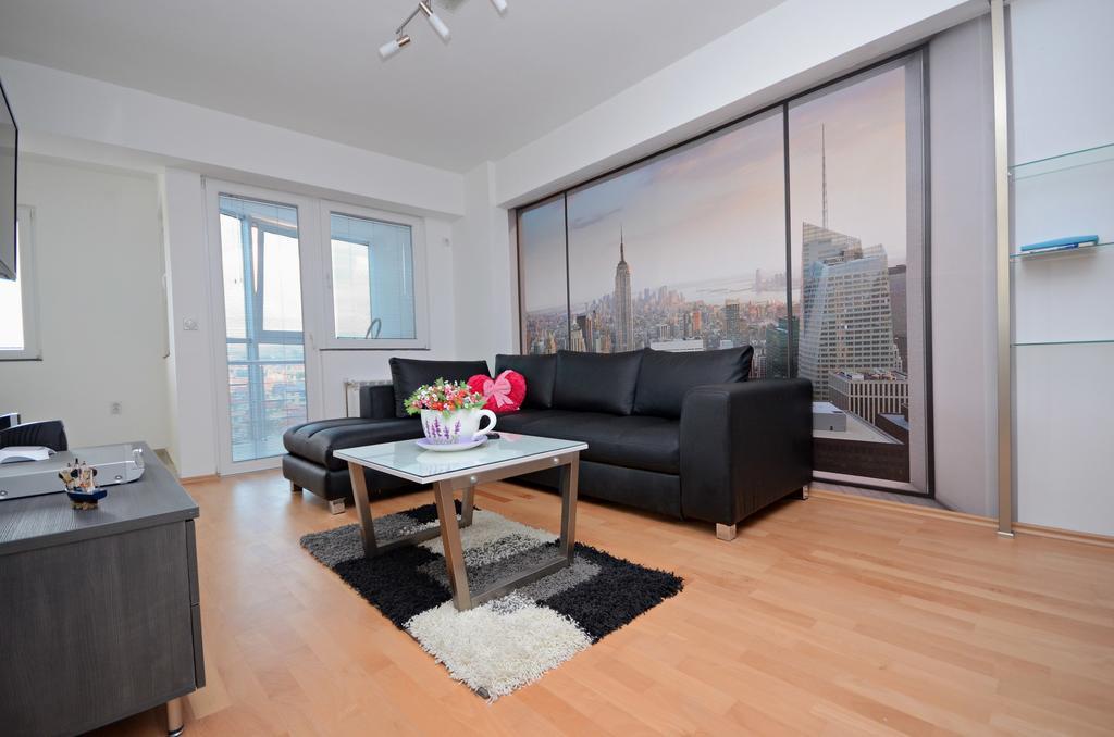 ביטולה Aries Apartments חדר תמונה